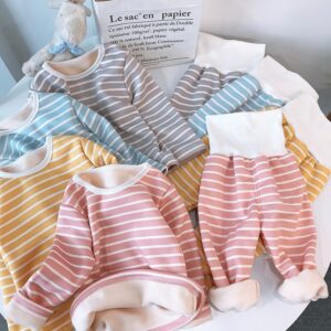 Pijamas a rayas para niños de 1 a 4 años 2